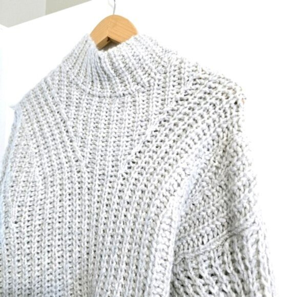 Express Women's Sweater Size Medium Light Blue Grey Chunky Knit High Neck Preppy - Picture 2 of 15